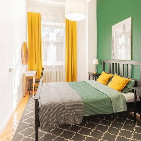 Wyjatkowy Apartament Na Rynku Вроцлав Екстер'єр фото